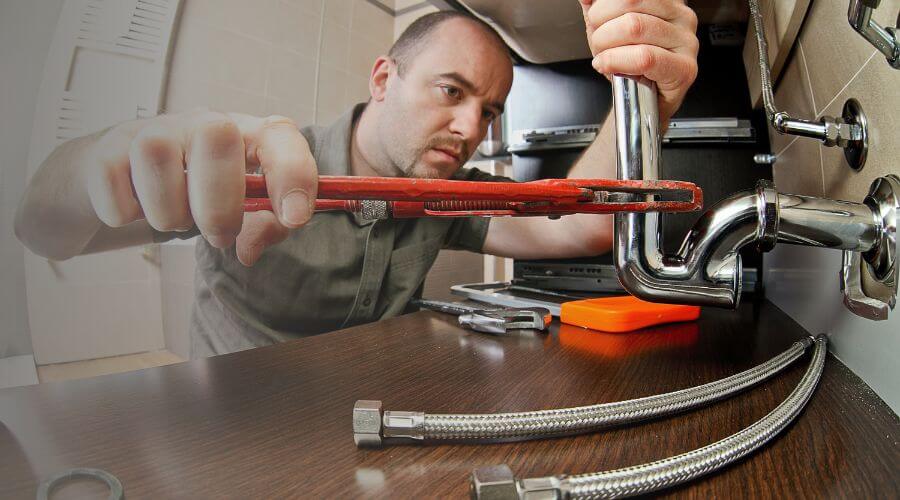 Local tankless water heater installation in Dows, IA